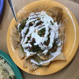 Regular Nachos