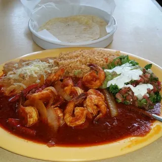 Camarones a la Diabla Plate
