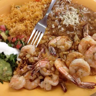 Camarones al Mojo de Ajo Plate