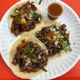 Tacos de Carne Asada, Al Pastor y Carnitas
