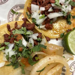 Tacos al pastor