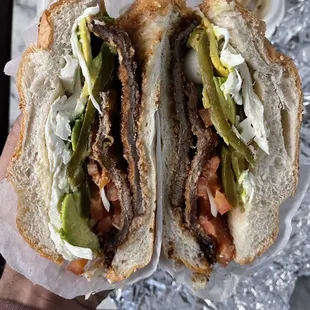 Torta Milanesa de Res (Breaded Beef)