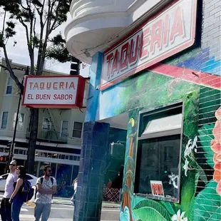 Front of restaurant | IG: @nomwithelaine