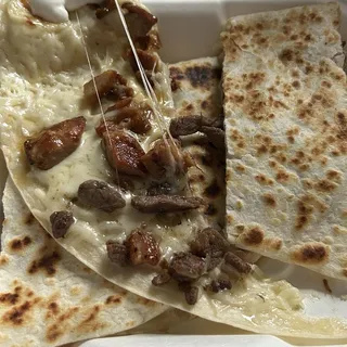 Corn Quesadilla with Meat & Salsa