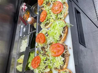 Los Primos Hamburgers