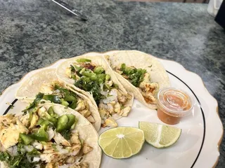 Ventura’s Latin Market