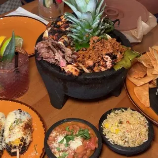 Molcajete Mixto