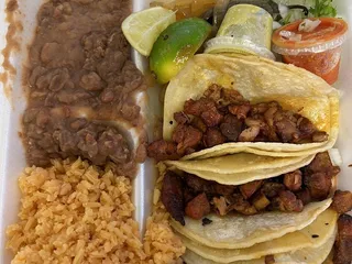 Mini Taqueria & Pupuseria