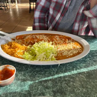a plate of mexican food