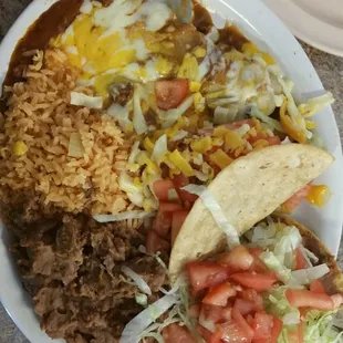 No. 2 Enchiladas, Chalupa, y Taco