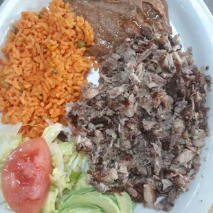 Plato de  carnitas y buche