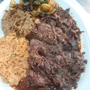 Birria de res con consome