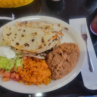 Quesadilla plate