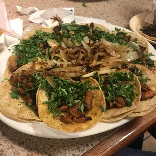 Tacos al pastor