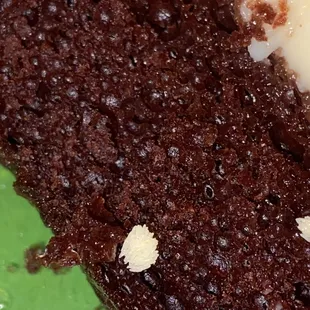 Maggots in Choco flan