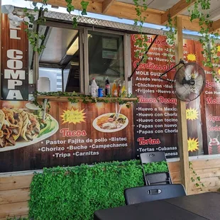 menu and order window