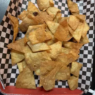Fluffy flour chips