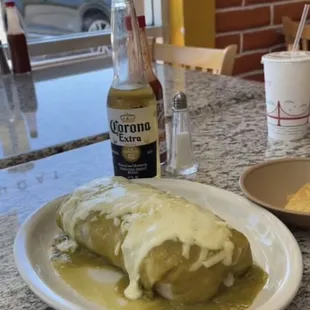 Got the wet Burrito Mojado it was yummy