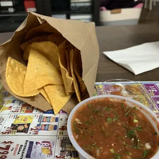 Chips &amp; Salsa $4