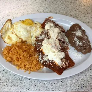 Chilaquiles Rojos