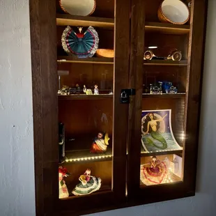 Interesting shadow box displays