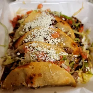 3 crispy carne asada tacos