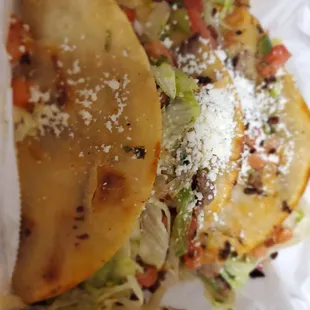 3 crispy carne asada tacos