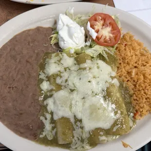 Green chicken enchiladas