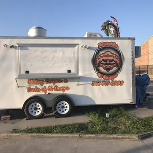 El Guapo is waiting...