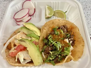 Tacos Los Hernandez