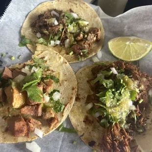 Tacos De Lengua y Cabeza