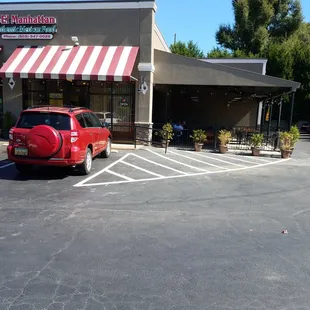 Taqueria El Manhattan at south end of strip