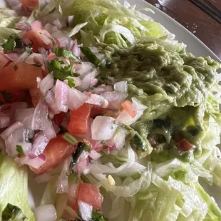 6. Guacamoles Salad