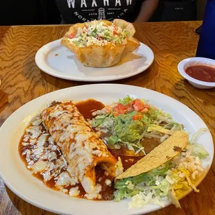 Combination meal and taco salad