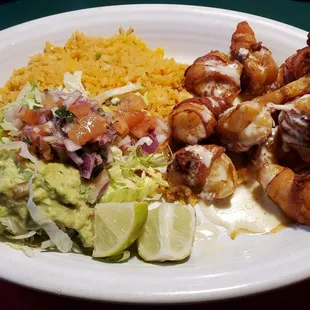 Camarones con Tocino (Bacon wrapped Jumbo Shrimp with Queso, Mexican Rice &amp; Guacamole Salad).