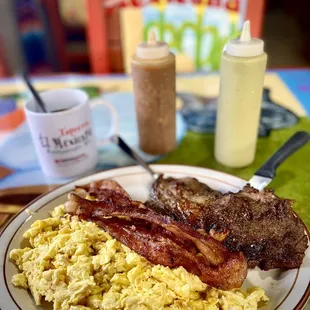 Steak, eggs &amp; bacon (à la carte)