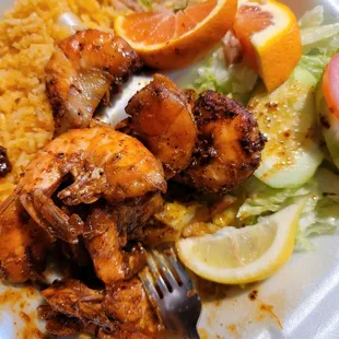 DESEPCIONADA ENCARGUE CAMARONES ALA DIABLA COMO NORMALMENTE SIEMPRE TIENEN Q SER Y ME SALEN CON ESTO CÁMARONES SECOS ENBARADOS DE CHILE