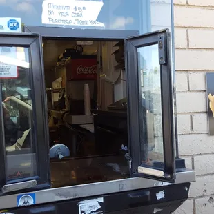 drive through is so convenient