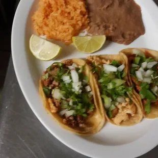 a plate of mexican food