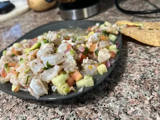 Lonchera Mariscos El Bigoton Truck - 2