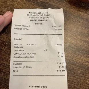 3 queso beef birriria tacos, Hibiscus flower tea and sides. Good price.