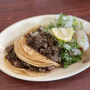 a plate of tacos