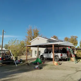 Porch building