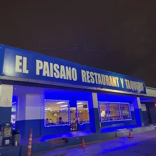 the outside of the restaurant