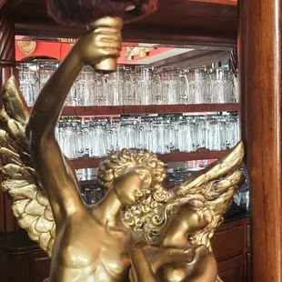 interior, oysters and mussels