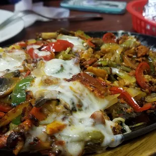 La Parillada (we had already started to dig in when we took the picture) comes with 10 tortillas