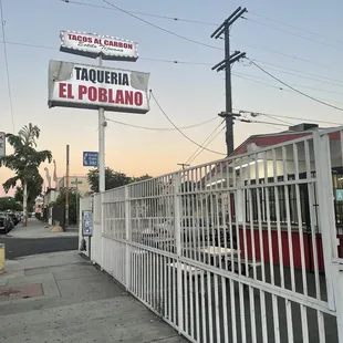 Front facing Rosecrans.