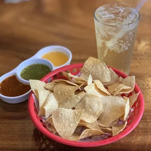 Chips Salsa &amp; Ginger Beer