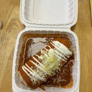 I hope there's gold in this. This is definitely not a $35 plate. The only lettuce is the garnish.