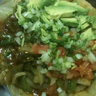Vege taco salad with grilled onions /peppers